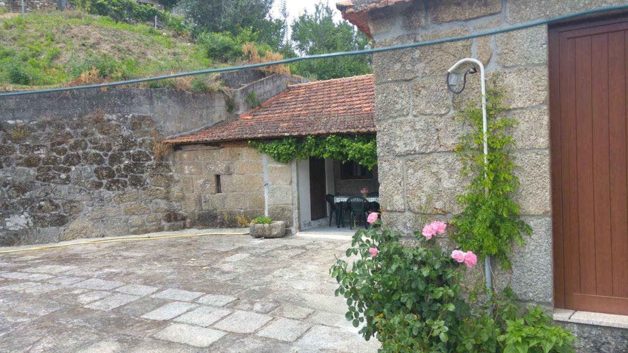 Casa Da Eira - Castanheiras Vendégház Resende Kültér fotó